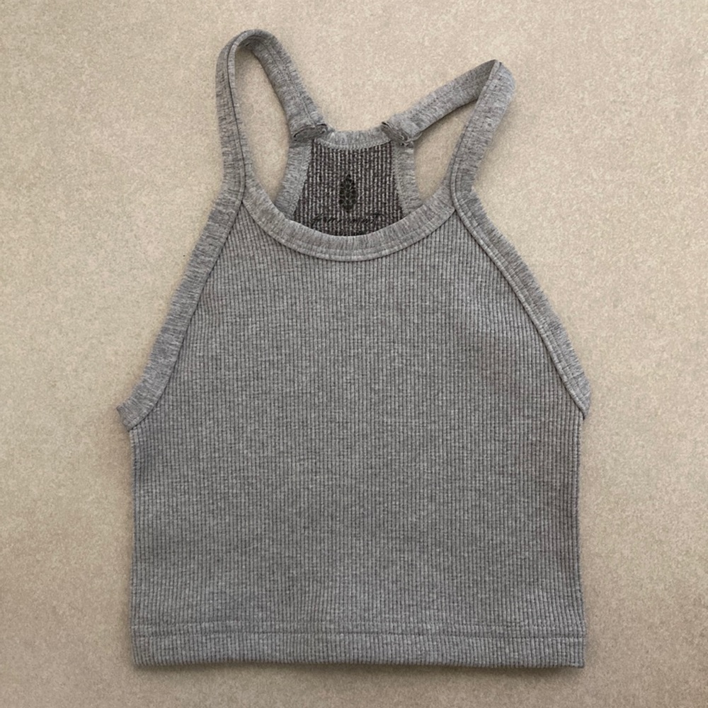 Free People Movement Happiness Runs Crop Tank in heather gray size XS/S